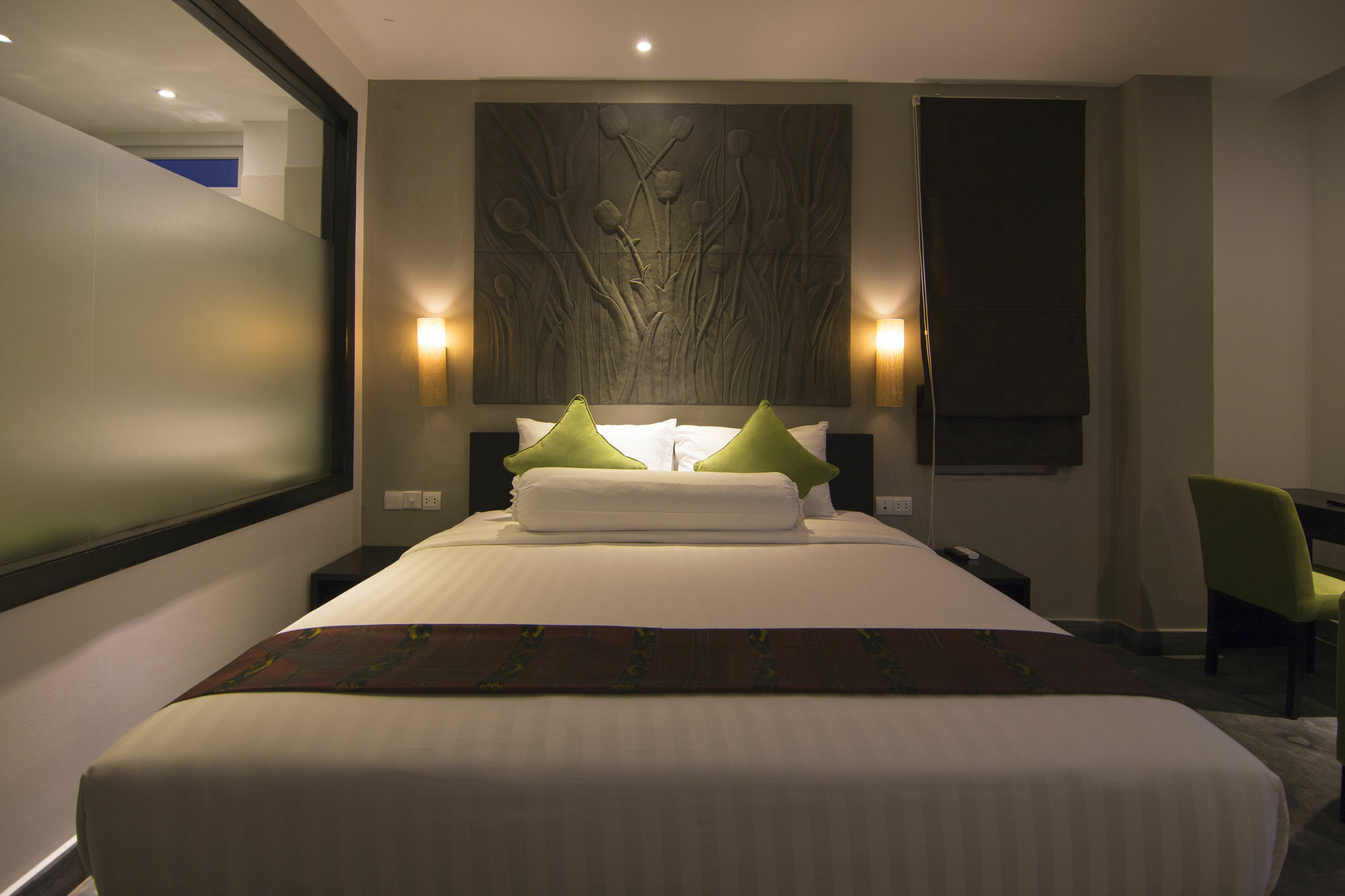 The Palm Boutique Hotel & Residence Phnom Pen Exterior foto
